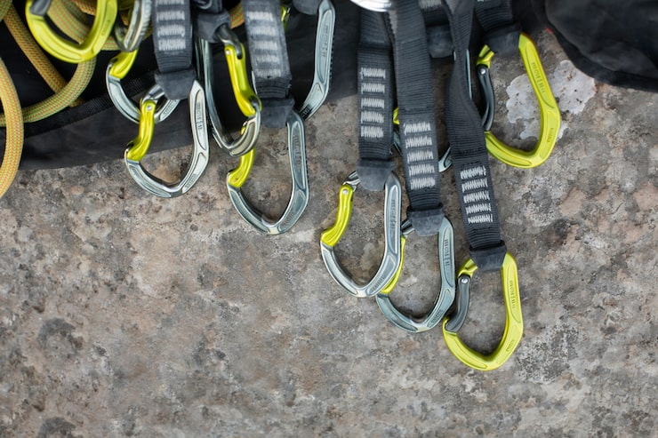 Rolul chingilor de ancorare în siguranța transportului auto